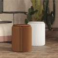 Faltbarer Papierhocker im Orgeldesign