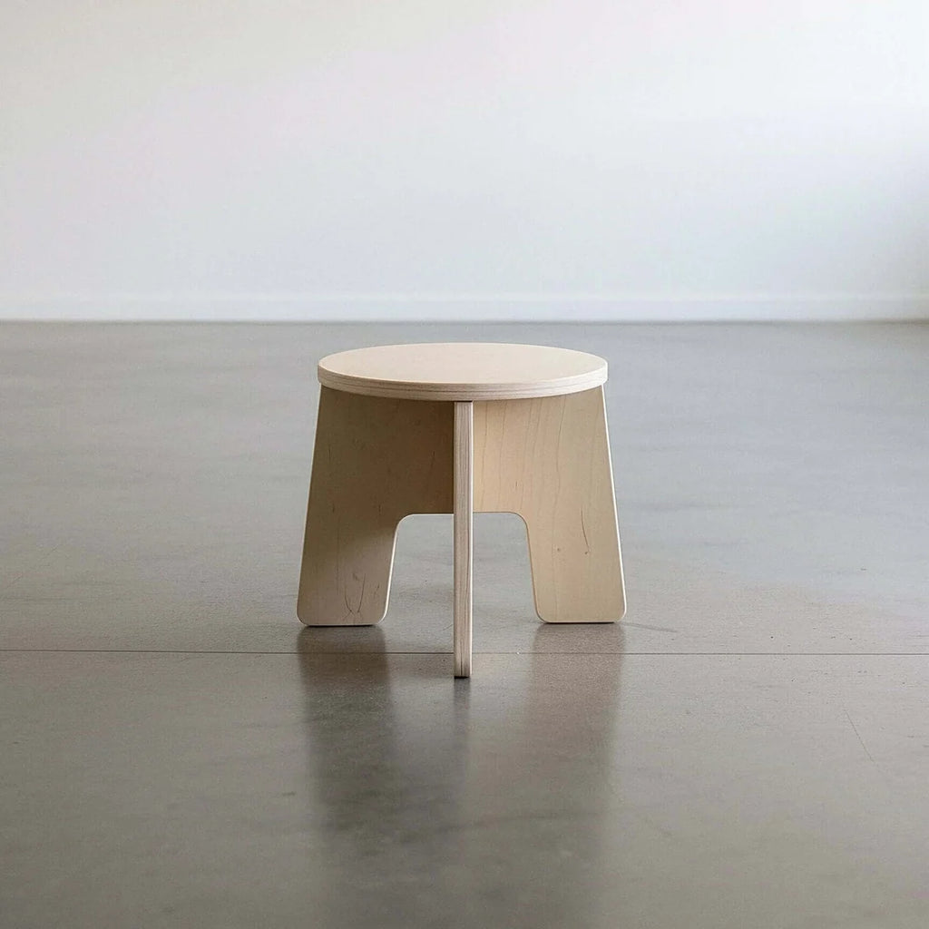 Kleiner Holzhocker für Kleinkinder zum Bemalen